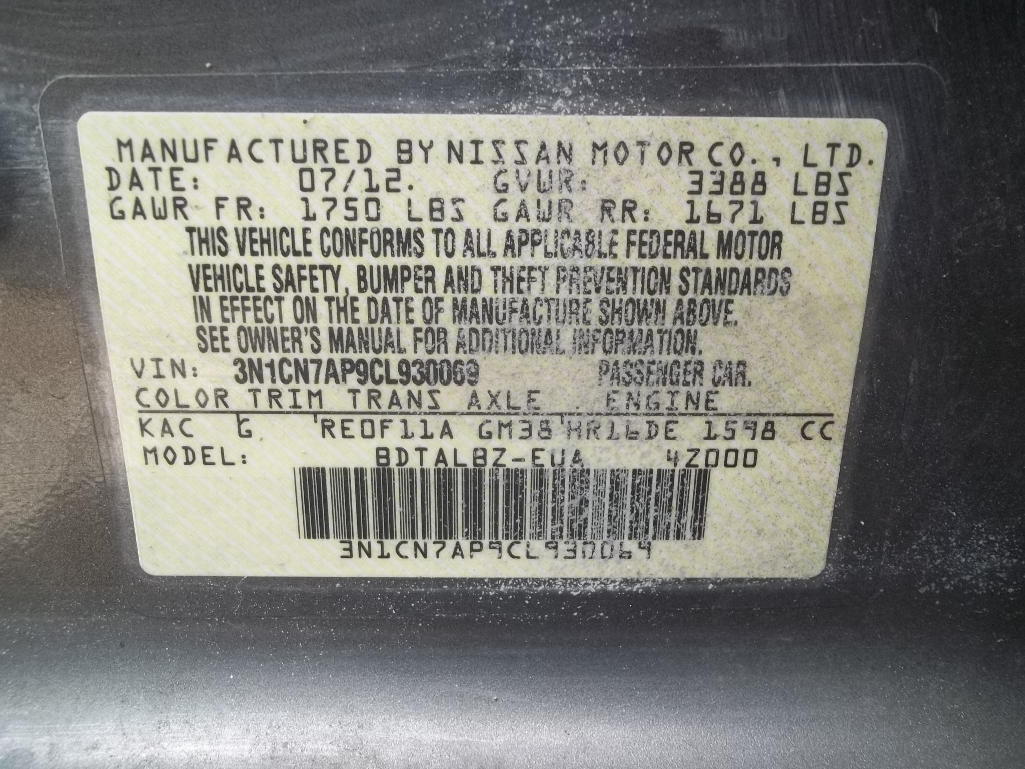 2012 NISSAN VERSA