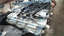 Lot on Pallet: Police Light Bars