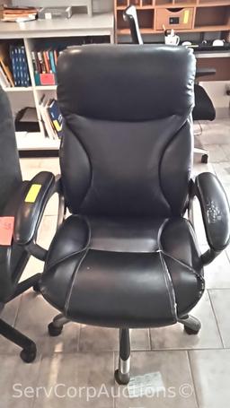 Lot of 2 Various Office Chairs
