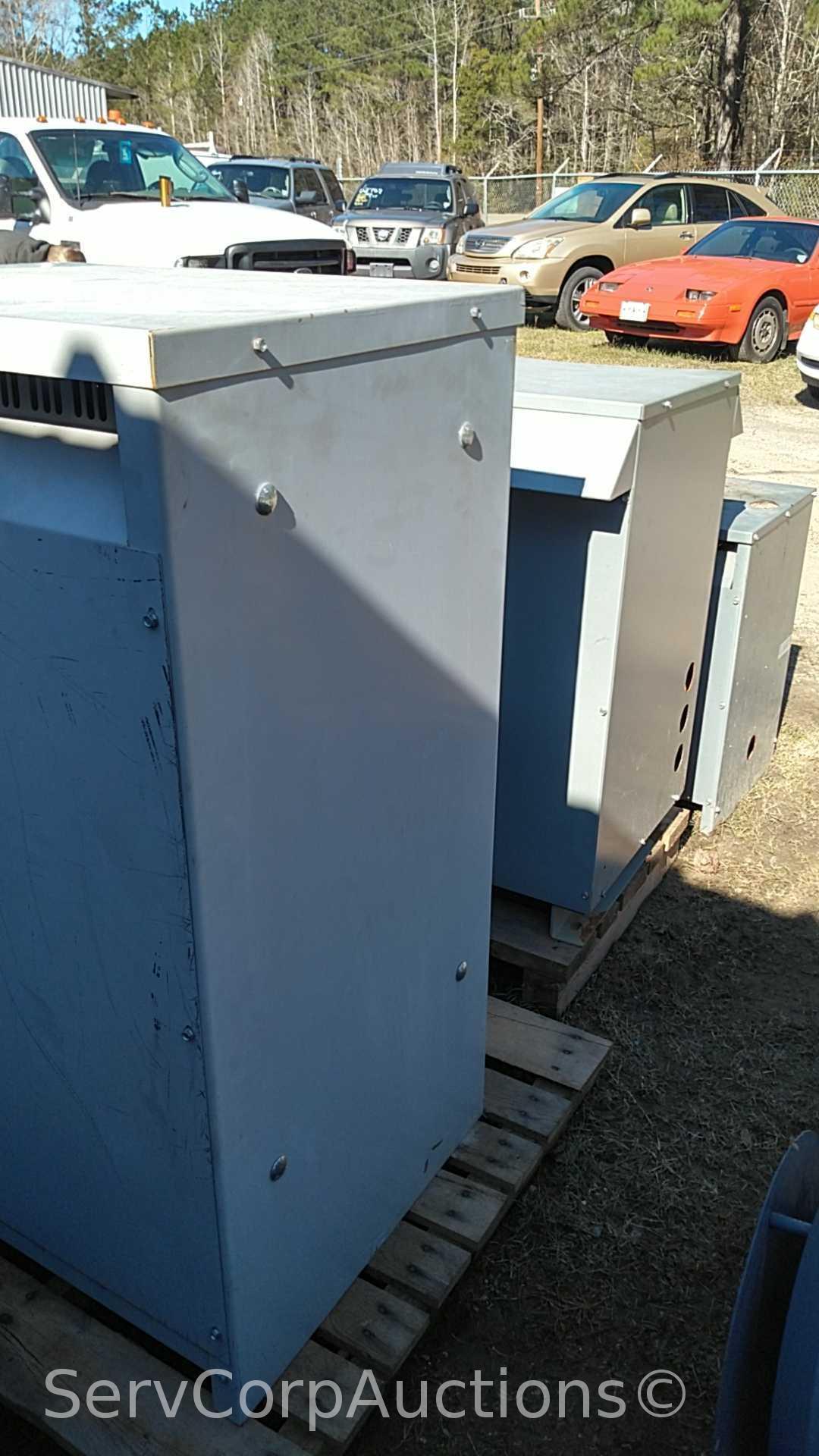 Lot of Dry Type Distribution 3-Phase Type DT-3 Transformer, Jefferson Electric Dry Type 3-Phase