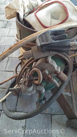 Clemco Industries 1025 50-LB Blast Machine