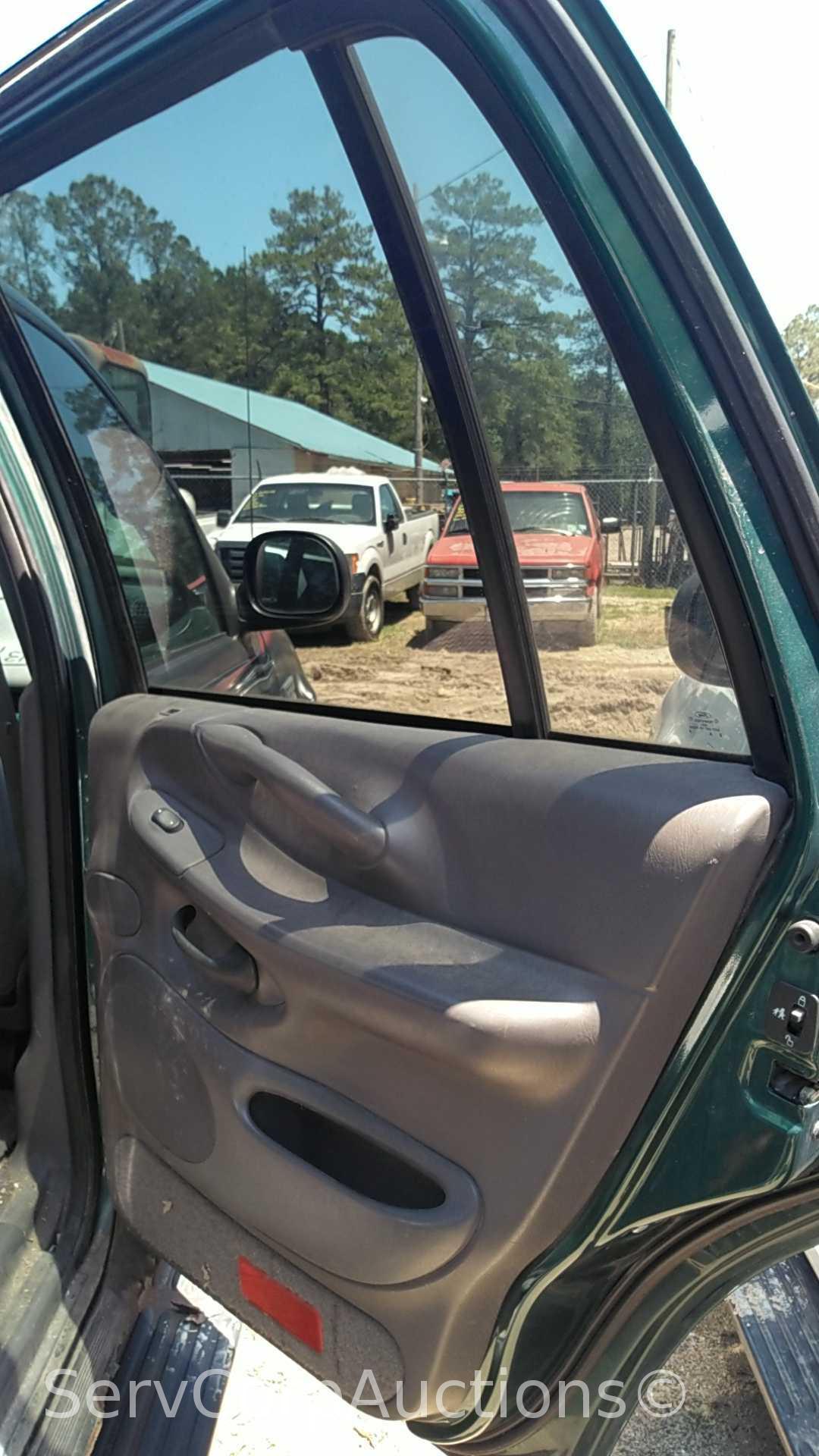 1999 Ford Expedition Multipurpose Vehicle (MPV), VIN # 1FMRU1863XLA85513