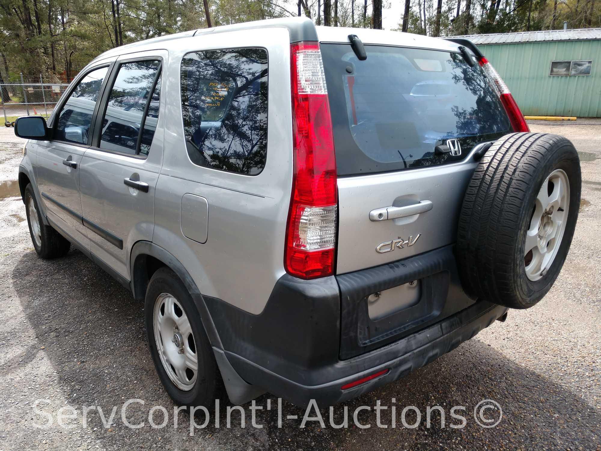 2005 Honda CR-V Multipurpose Vehicle (MPV), VIN # JHLRD68525C013100