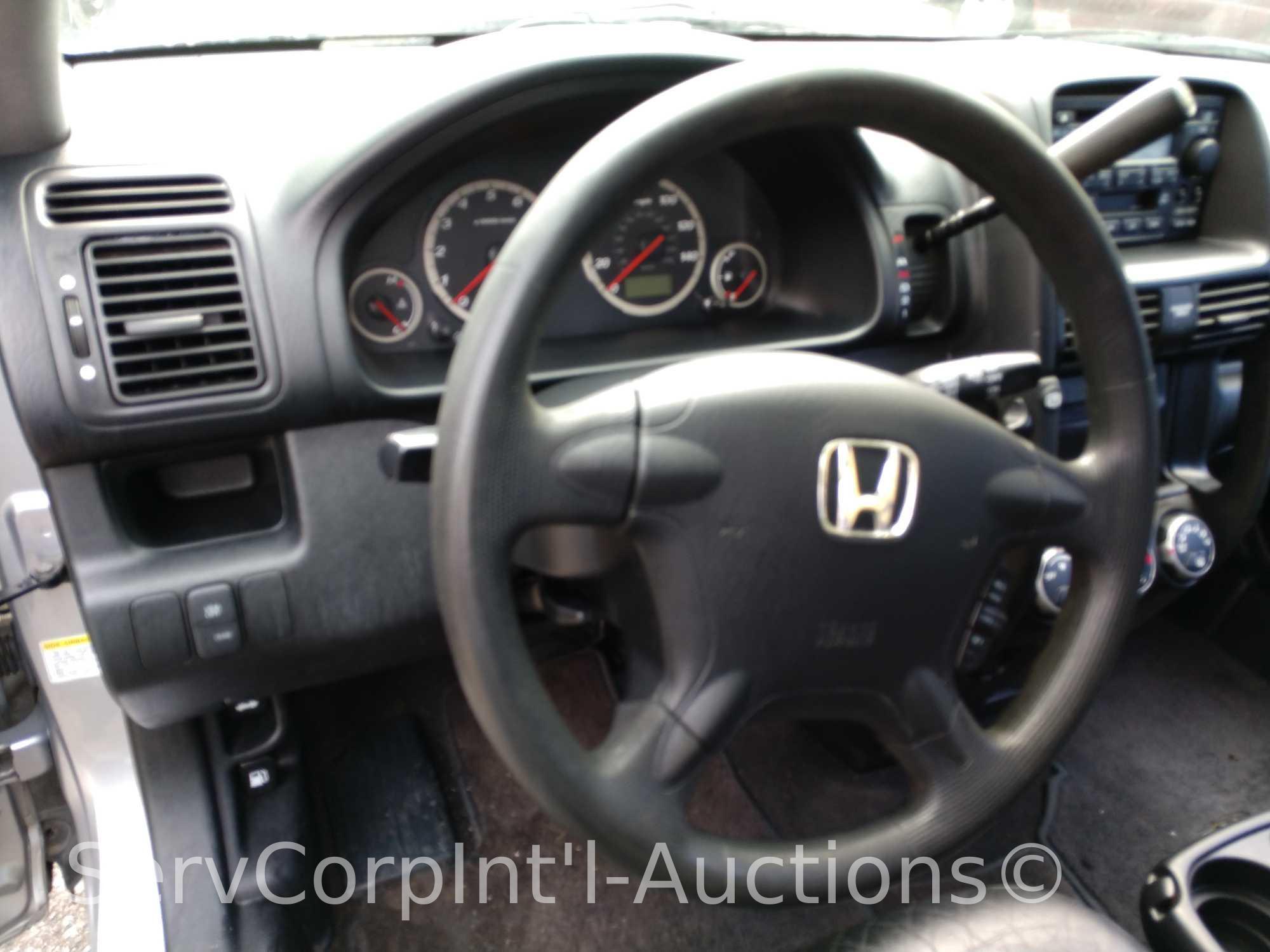 2005 Honda CR-V Multipurpose Vehicle (MPV), VIN # JHLRD68525C013100