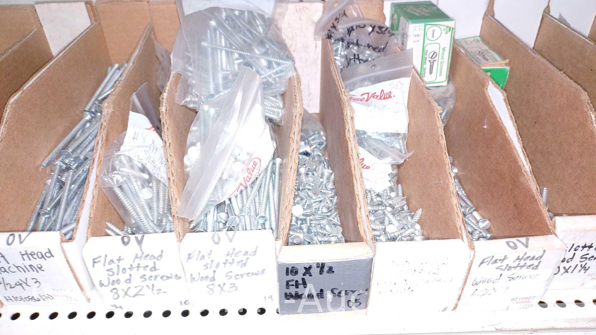 Lot Of Various Size Roundhead Machine Screws, Flathead Machine Screws, Flathead Slotted Wood Screws,