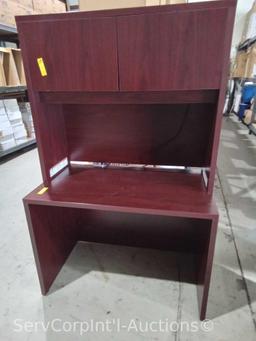 Lot of Small Desk with Hutch, Brown Corner Table Top, 2 Large Brown Wood Desks with Returns, Leather