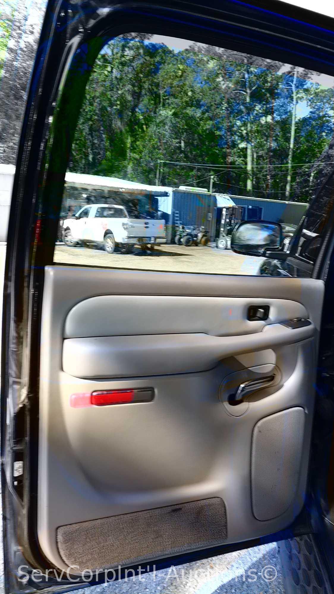 2005 GMC Yukon XL Denali Multipurpose Vehicle (MPV), VIN # 1GKFK66U05J193614