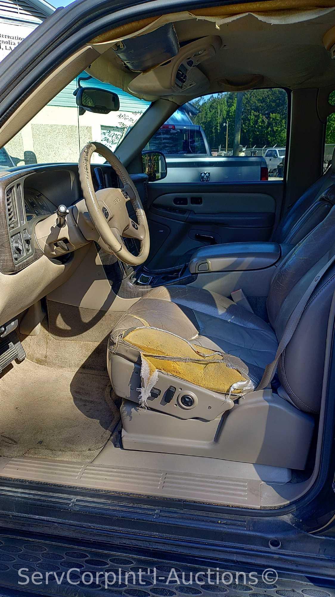 2005 GMC Yukon XL Denali Multipurpose Vehicle (MPV), VIN # 1GKFK66U05J193614