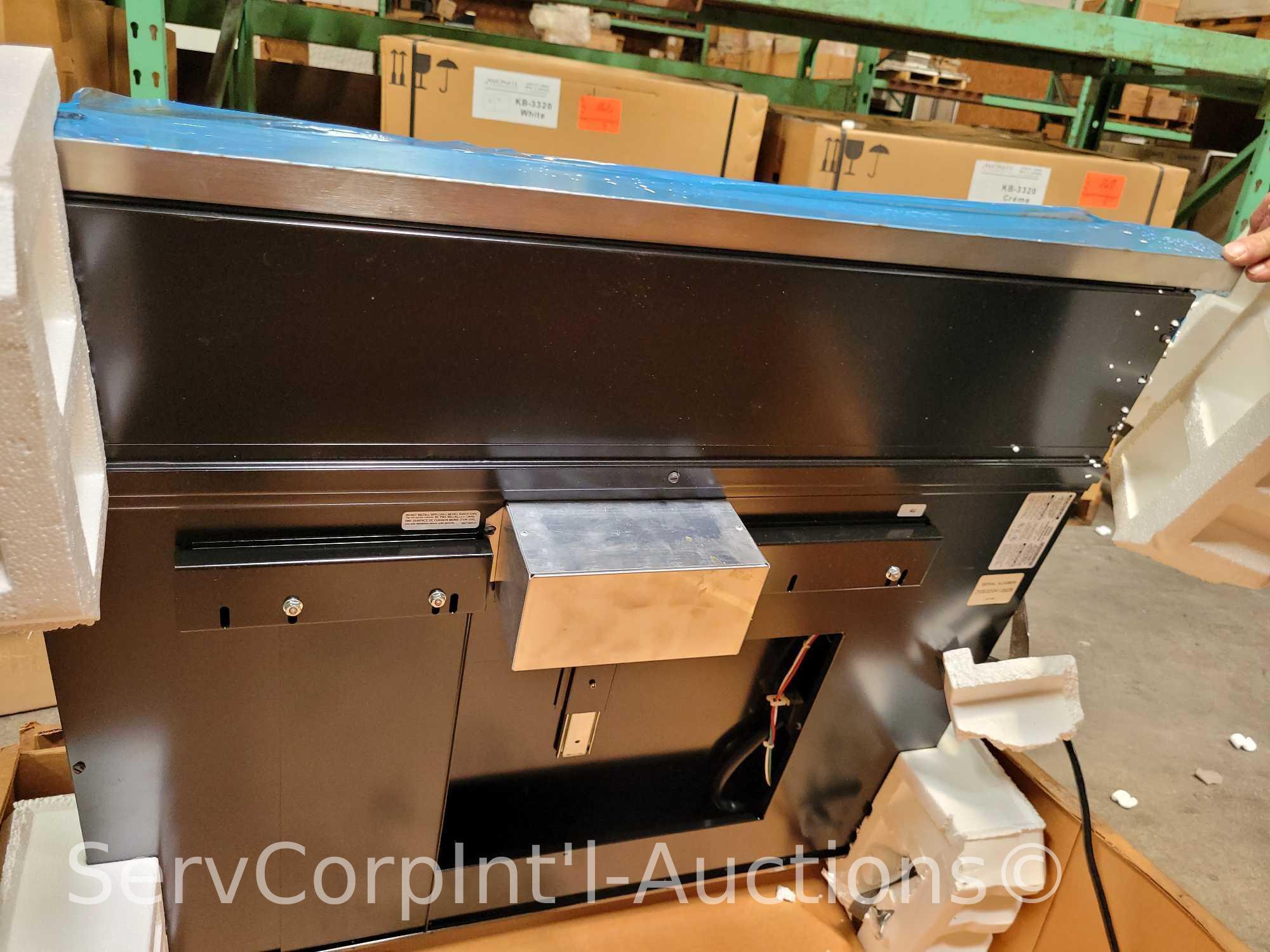 Lot on Pallet of Viking V1PR161RSS 36" Downdraft Ventilator, 2 Hood Controls, Downdraft Brackets
