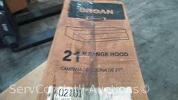 Lot on Pallet of 2 Broan 402101 21" Range Hoods, 27" Replacement Hood Cover, Franke Single Display,