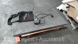 Lot on Pallet of Tor Rey 3' x 3' Shipping Scale