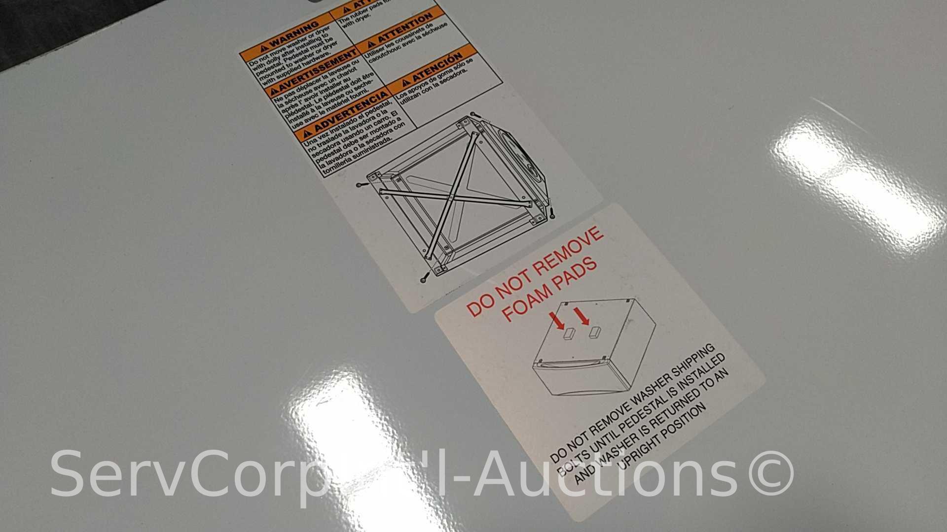 Lot on Pallet of GE SBD137HWW Laundry Pedestal Drawer