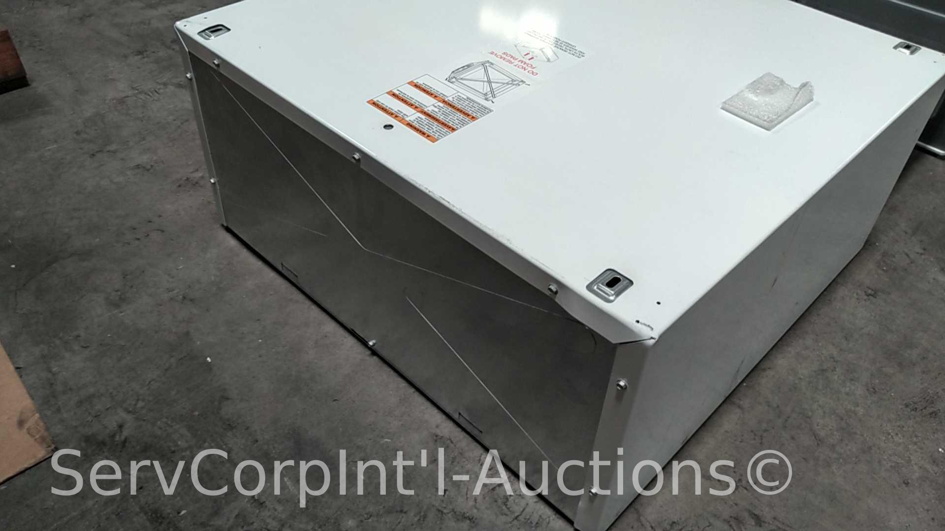 Lot on Pallet of GE SBD137HWW Laundry Pedestal Drawer