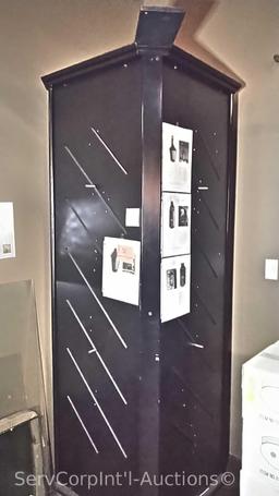 Lot of Various Glass Panes, Demo Case