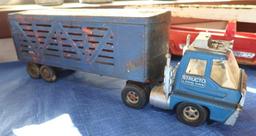 4 Vintage Metal Toy Trucks/Trailers
