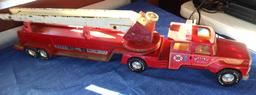 4 Vintage Metal Toy Trucks/Trailers