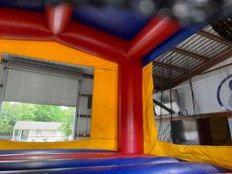 Inflatible Bounce House