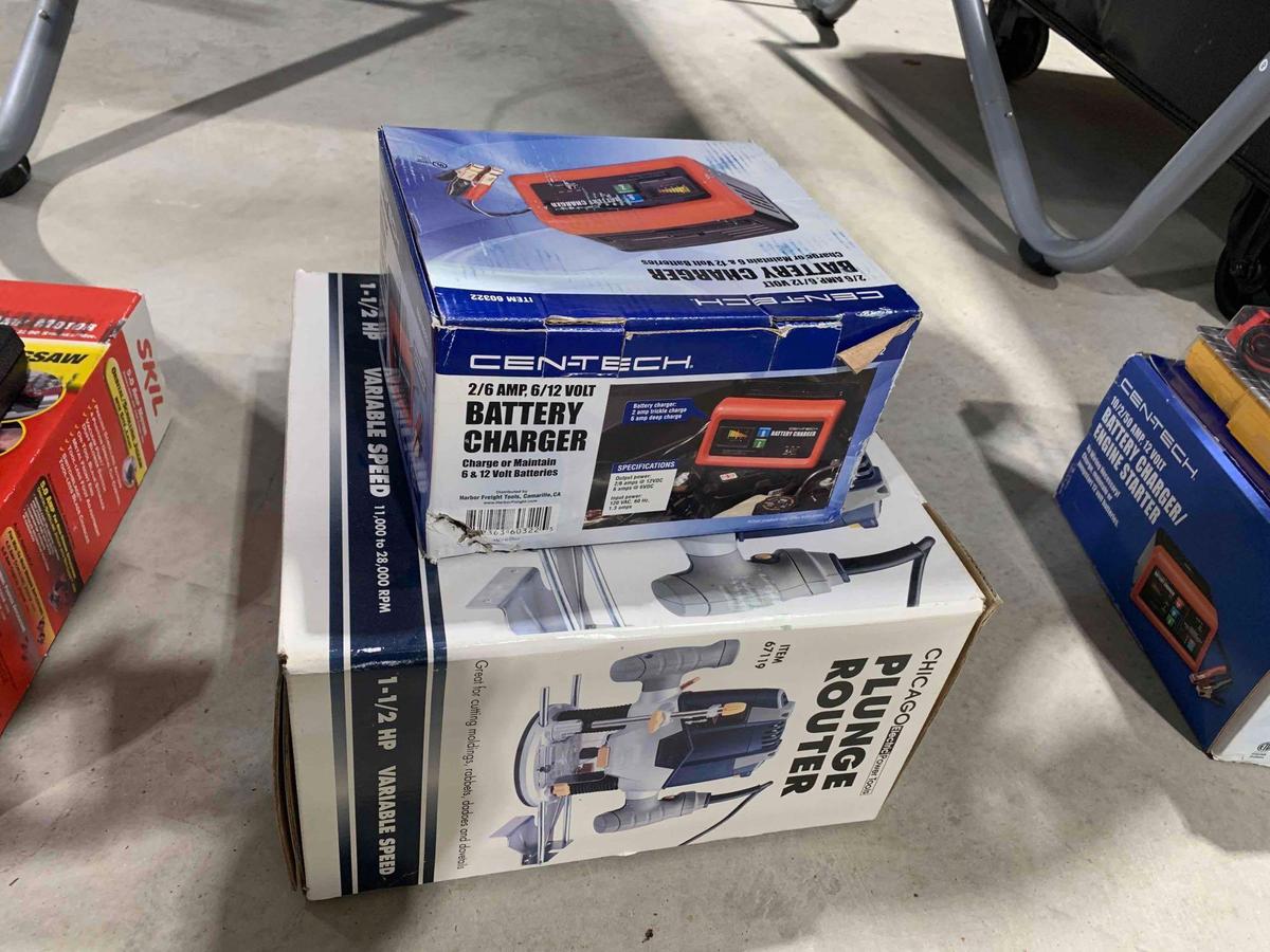 Plunge Router w/ Battery Charger