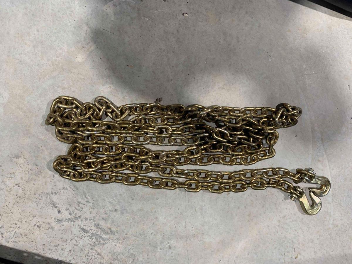 16' Chain w/ Hooks