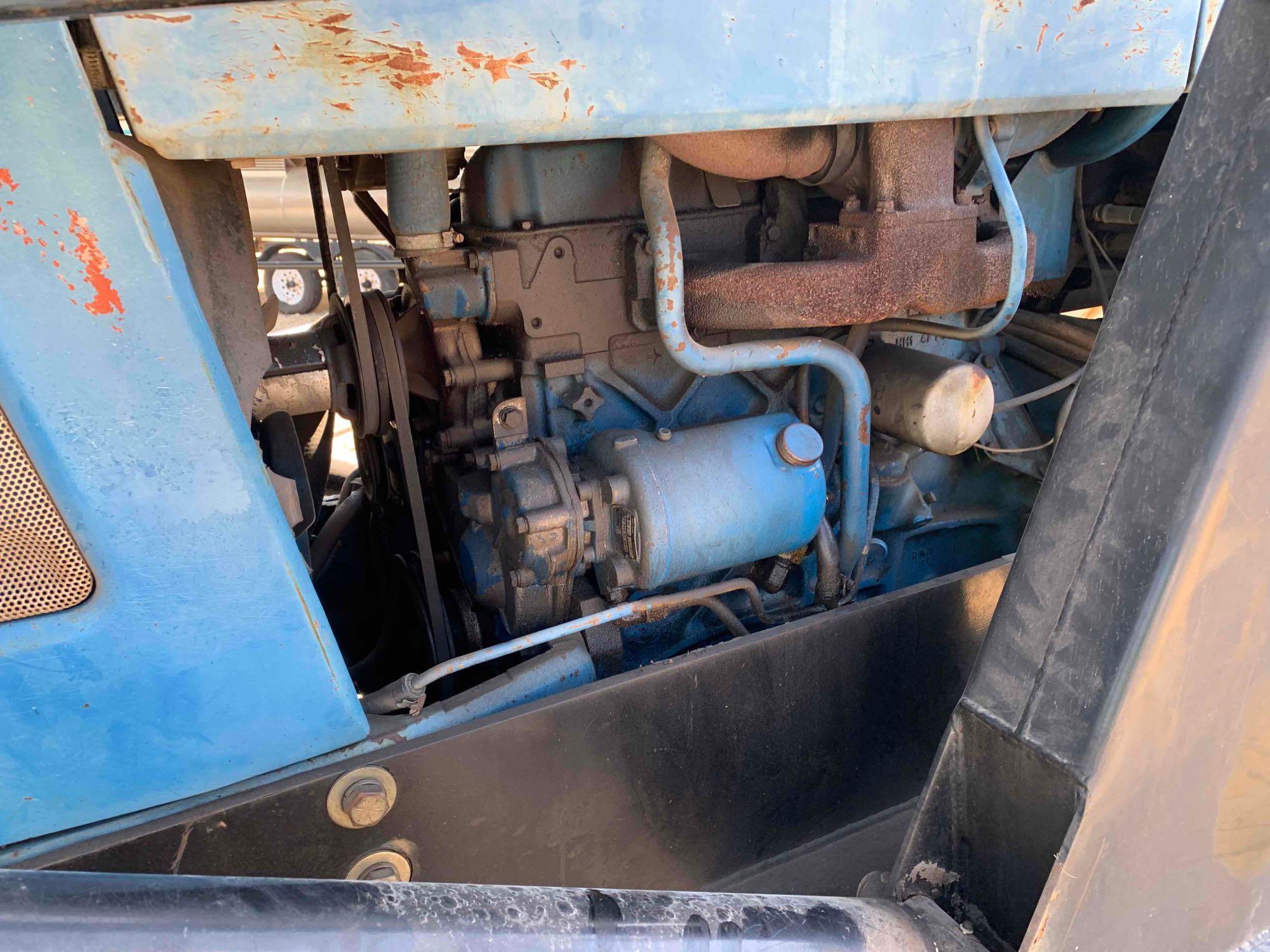 Ford 7710 W/ 2500 Loader