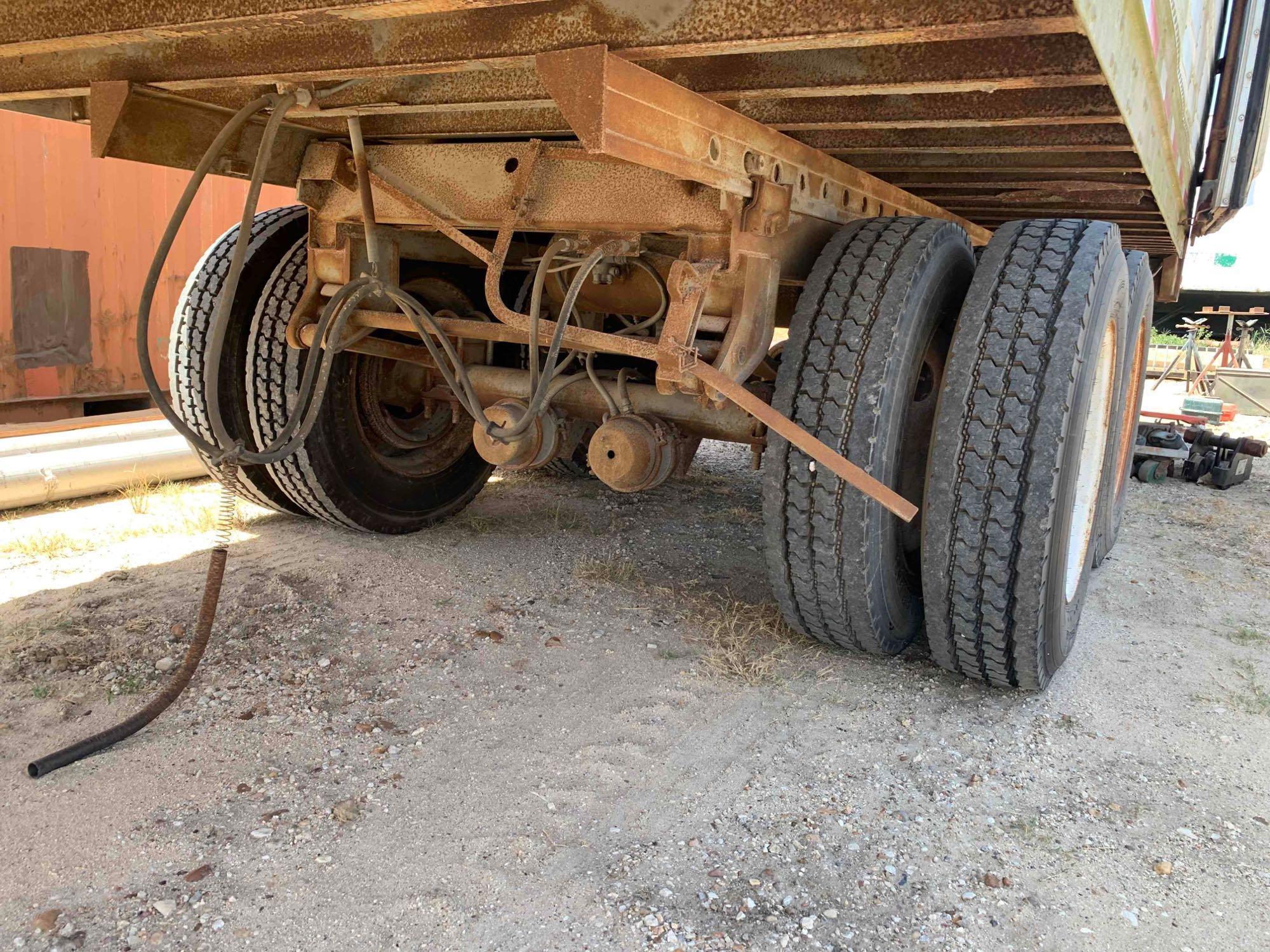 Trailmobile Box Trailer