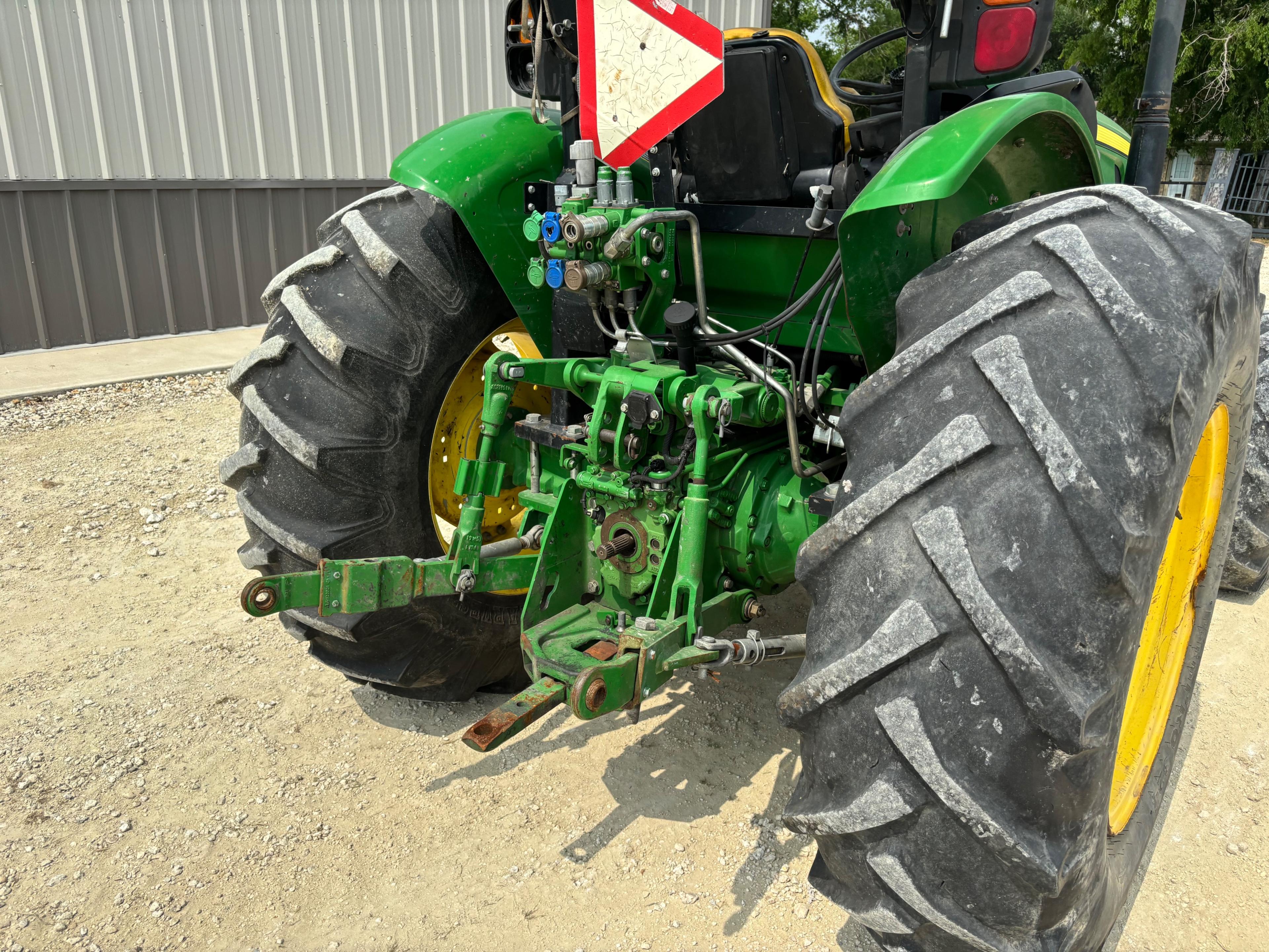 John Deere 5100E Tractor