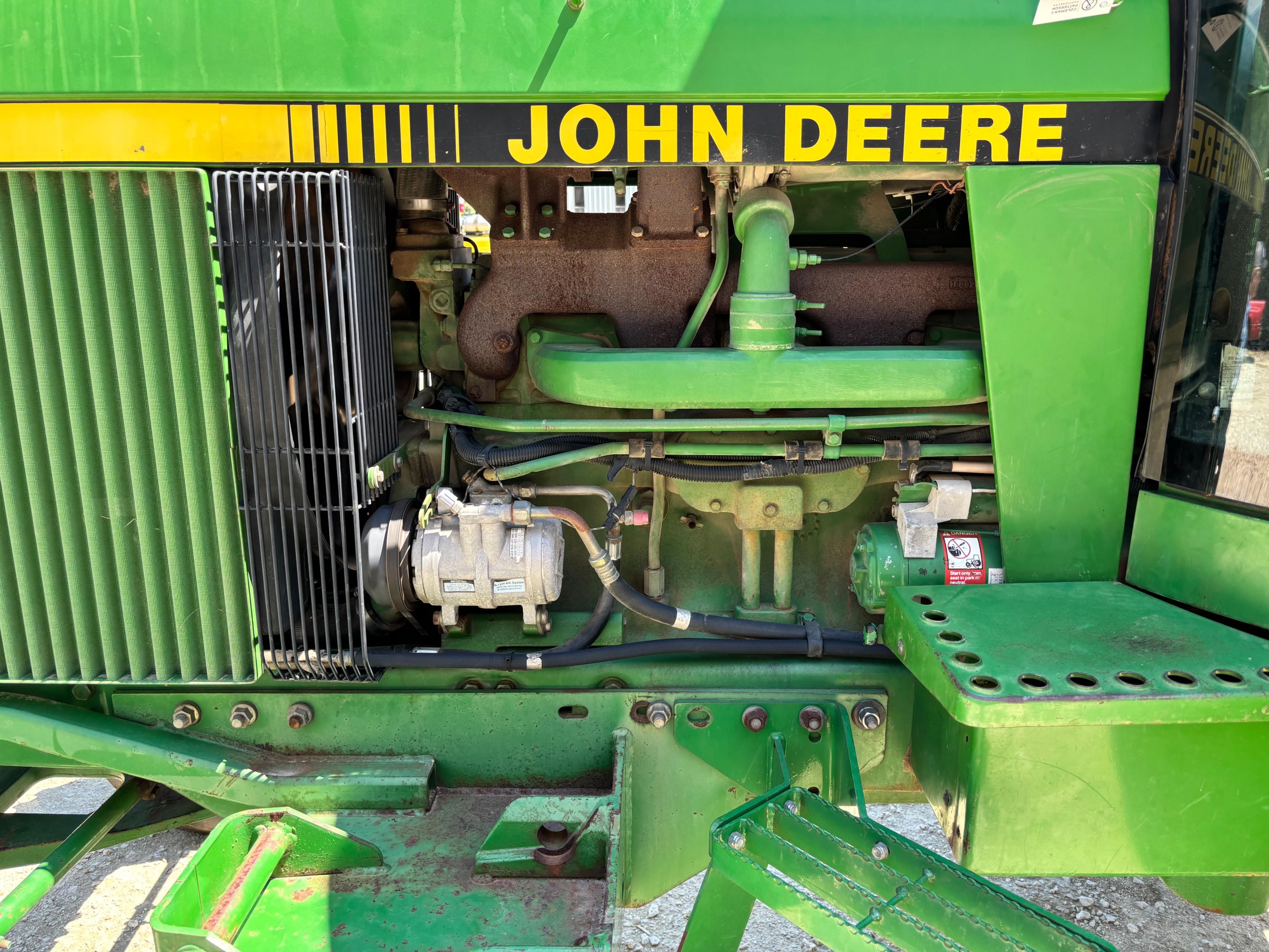 John Deere 4055 Tractor