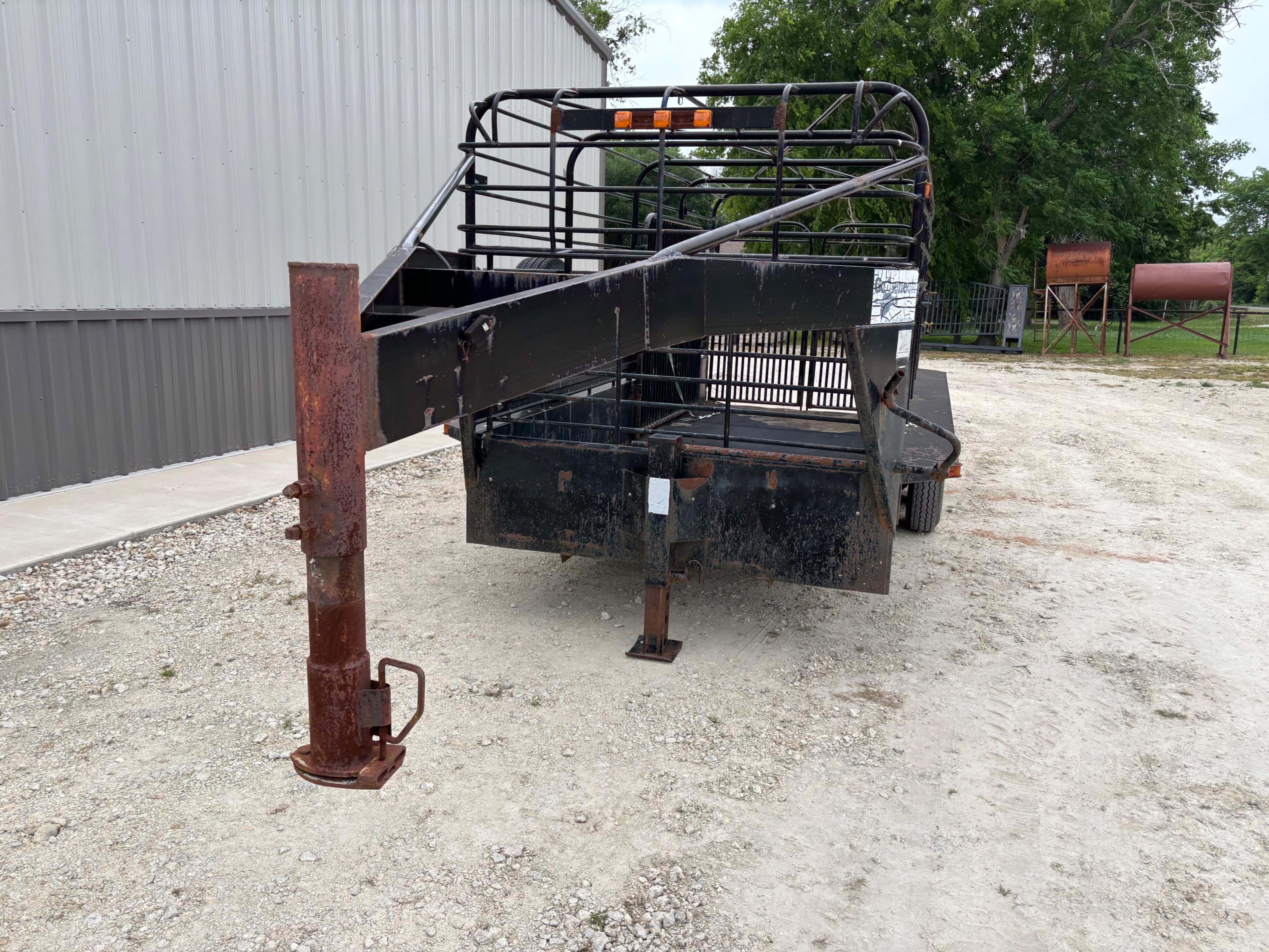 1992 - Gooseneck Cattle Trailer- 16'x6'