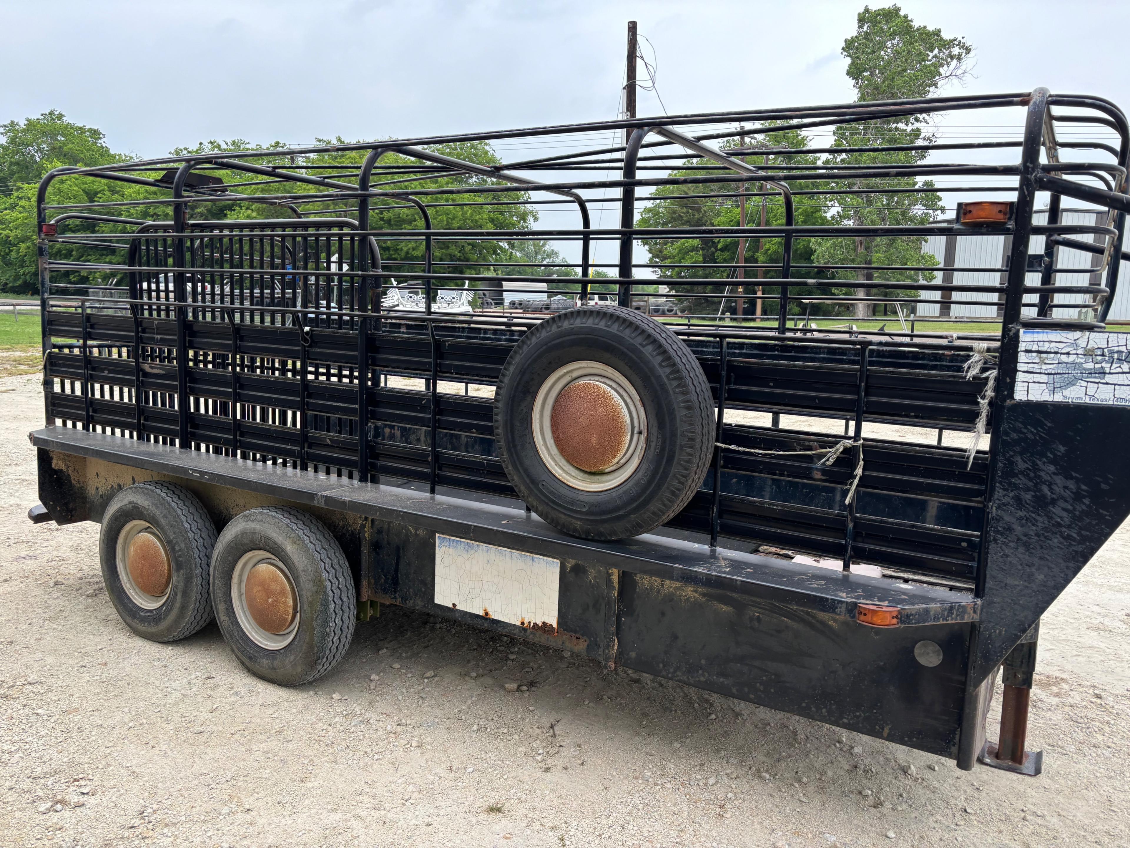 1992 - Gooseneck Cattle Trailer- 16'x6'