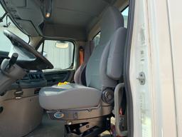 2017 Freightliner Cascadia Day Cab