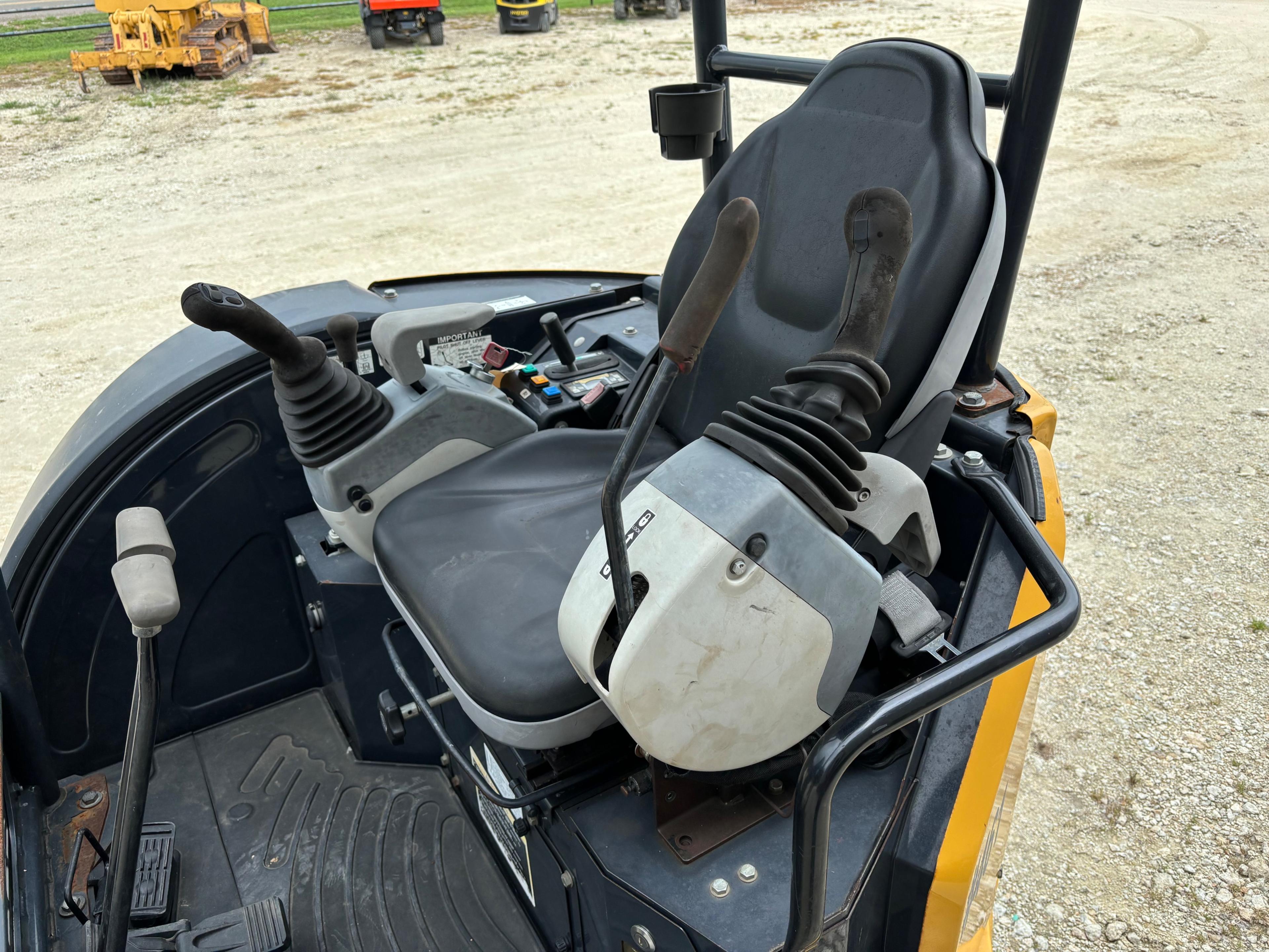 John Deere 26G Mini Excavator