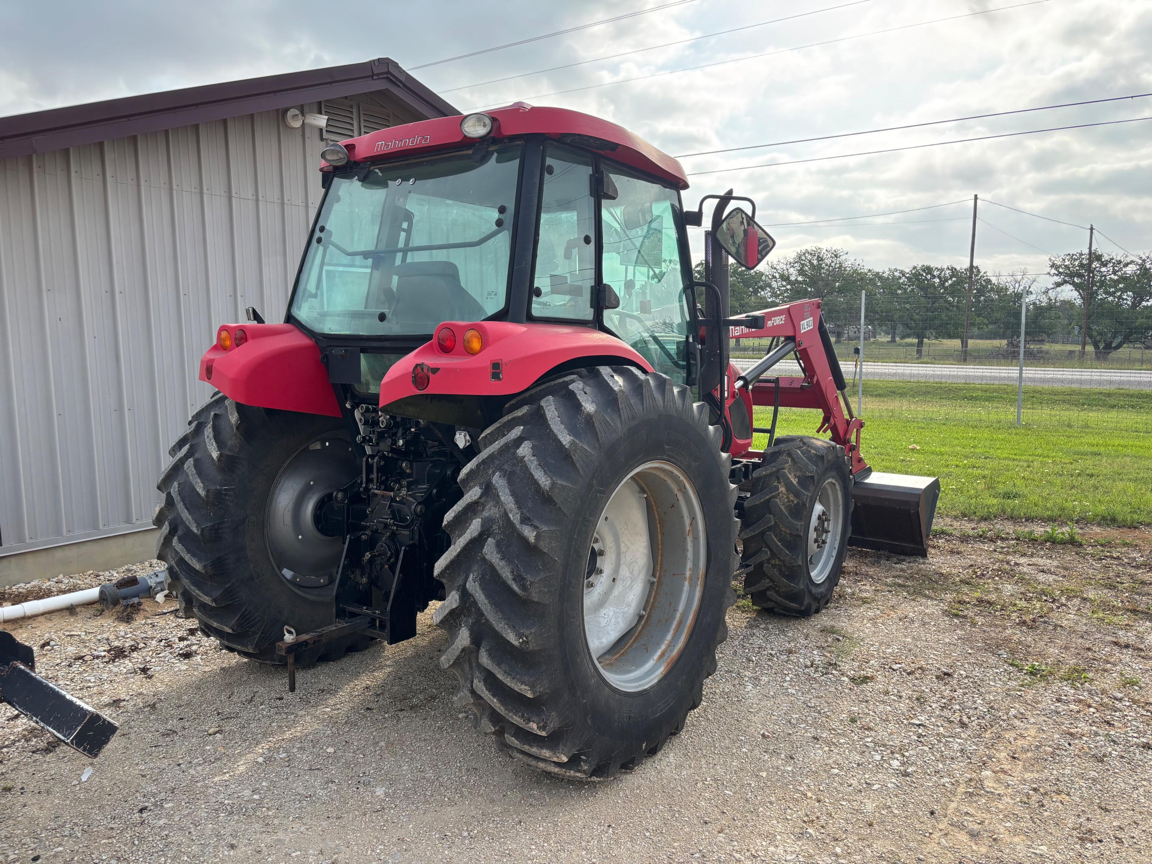 2014 Mahindra 100S mForce w/ Loader