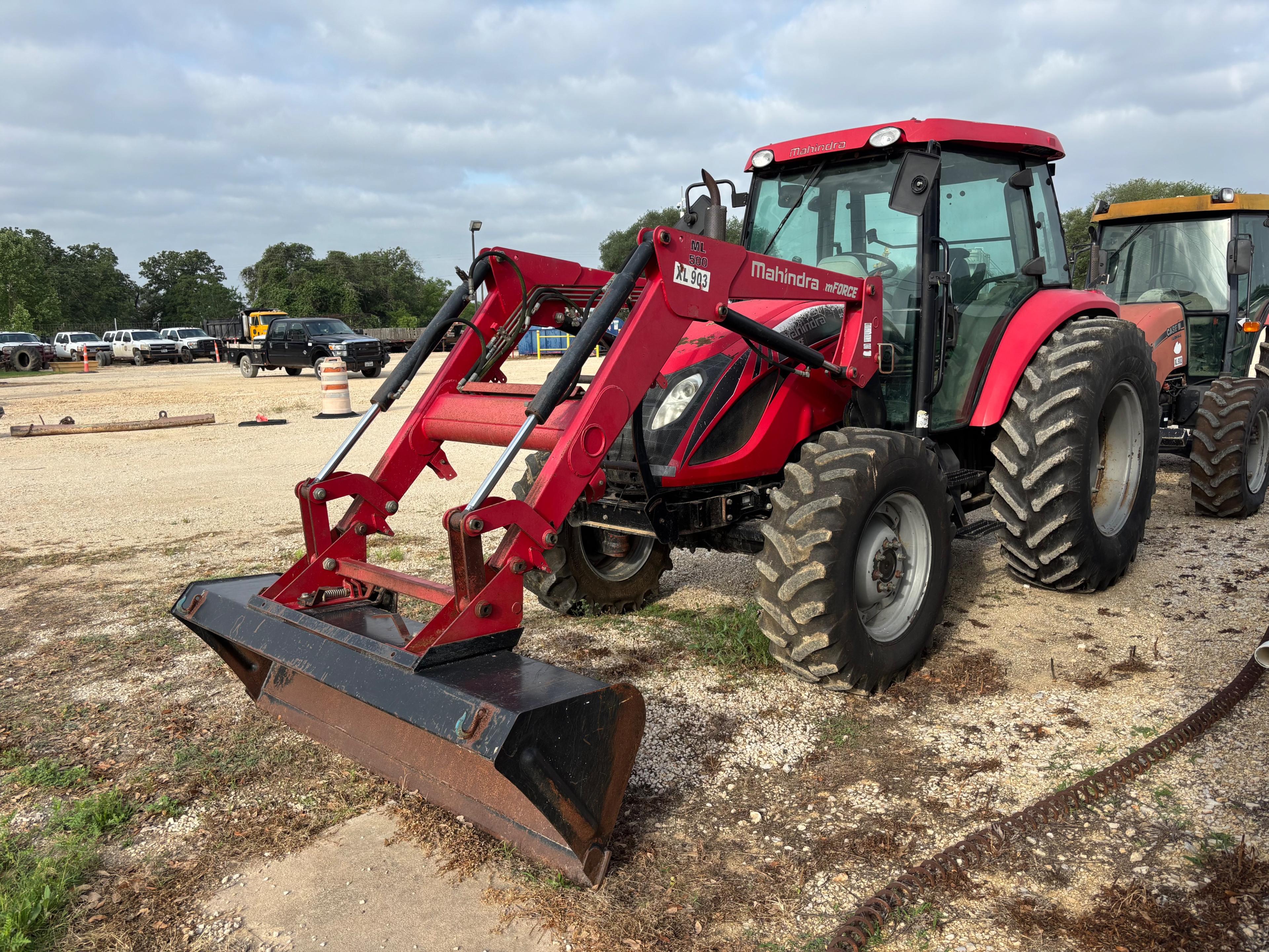 2014 Mahindra 100S mForce w/ Loader