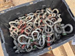 Tub of Various Size Shackles