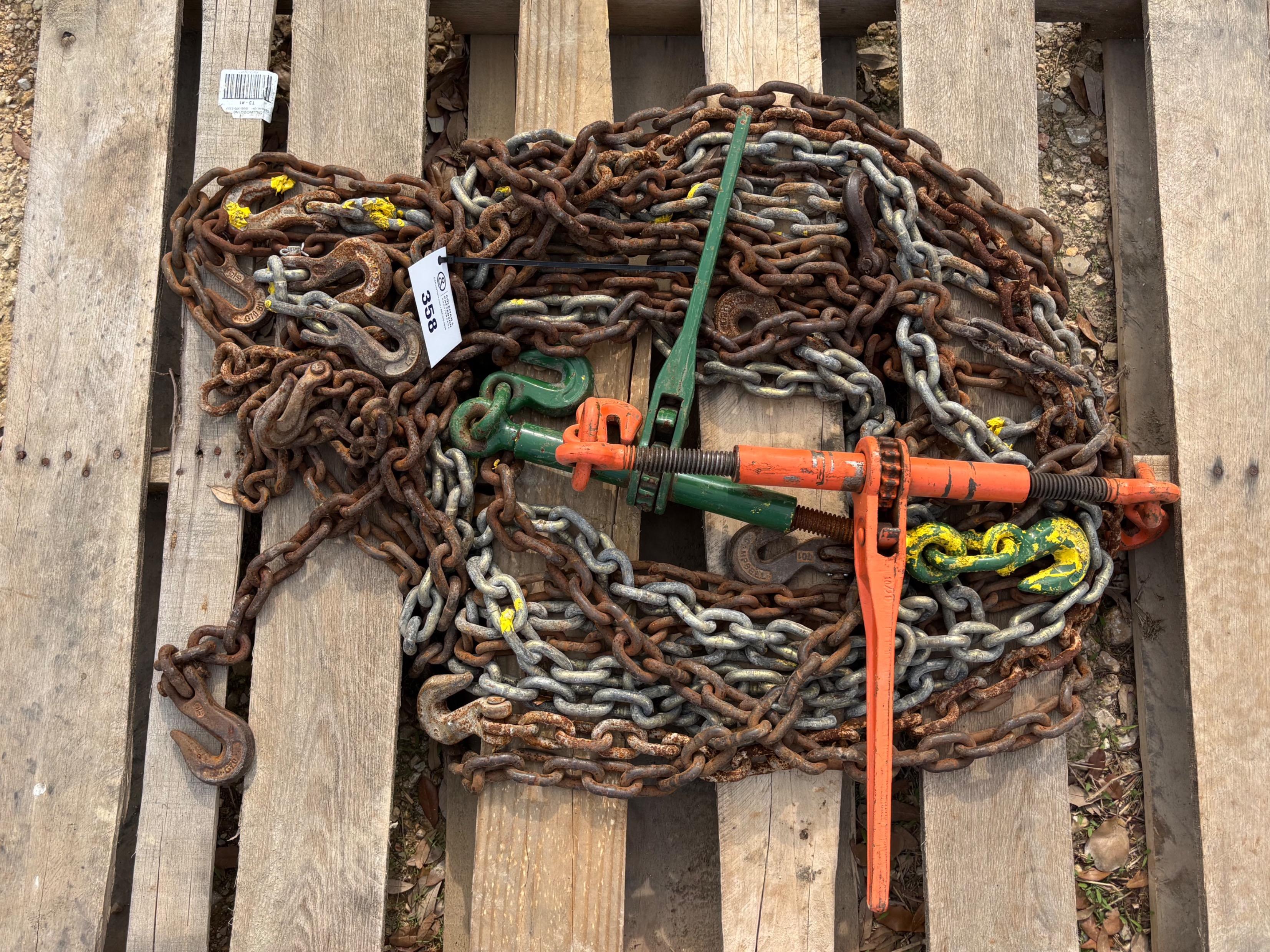Pallet of Chains & Binders