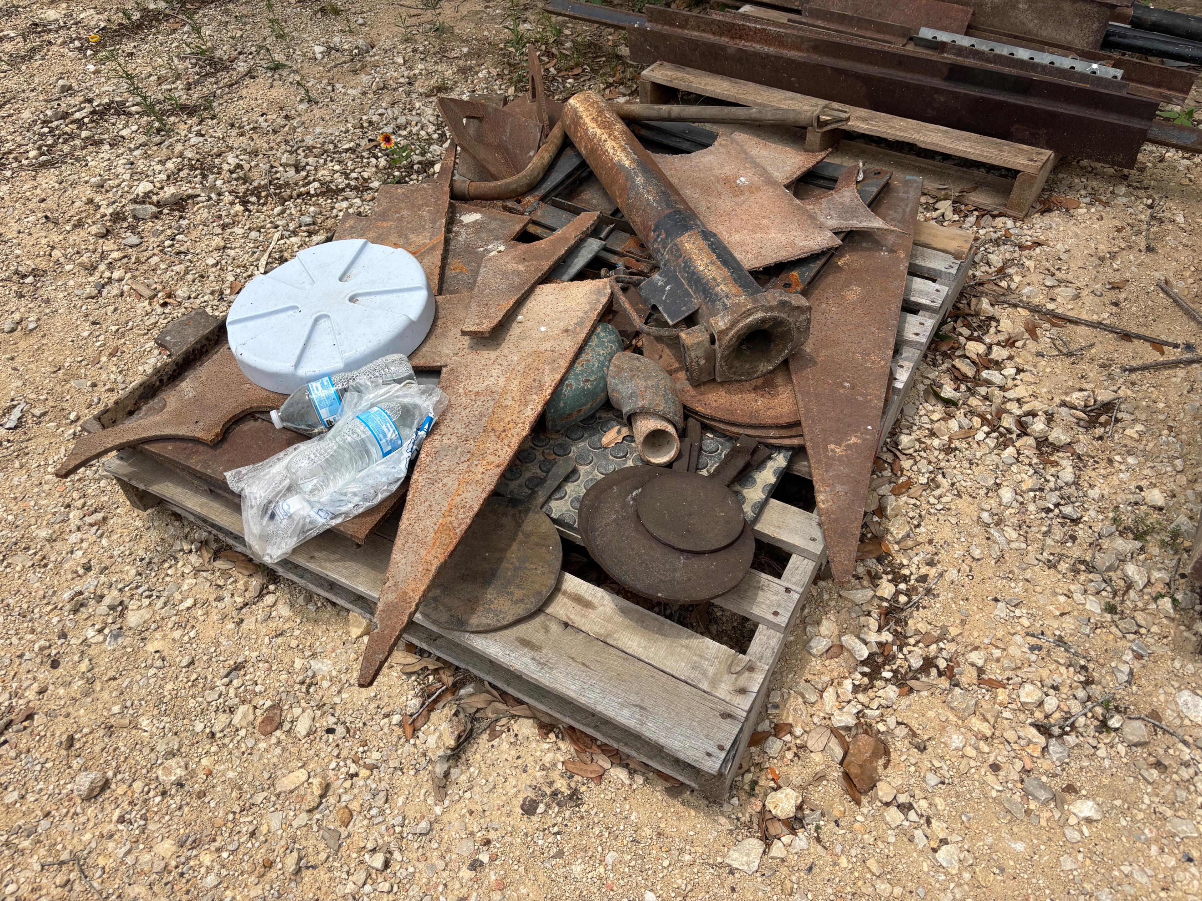 Assortment of Metal Lot