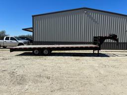 2016 Texas Pride 28' Utility Gooseneck Trailer