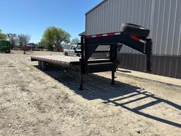 2016 Texas Pride 28' Utility Gooseneck Trailer