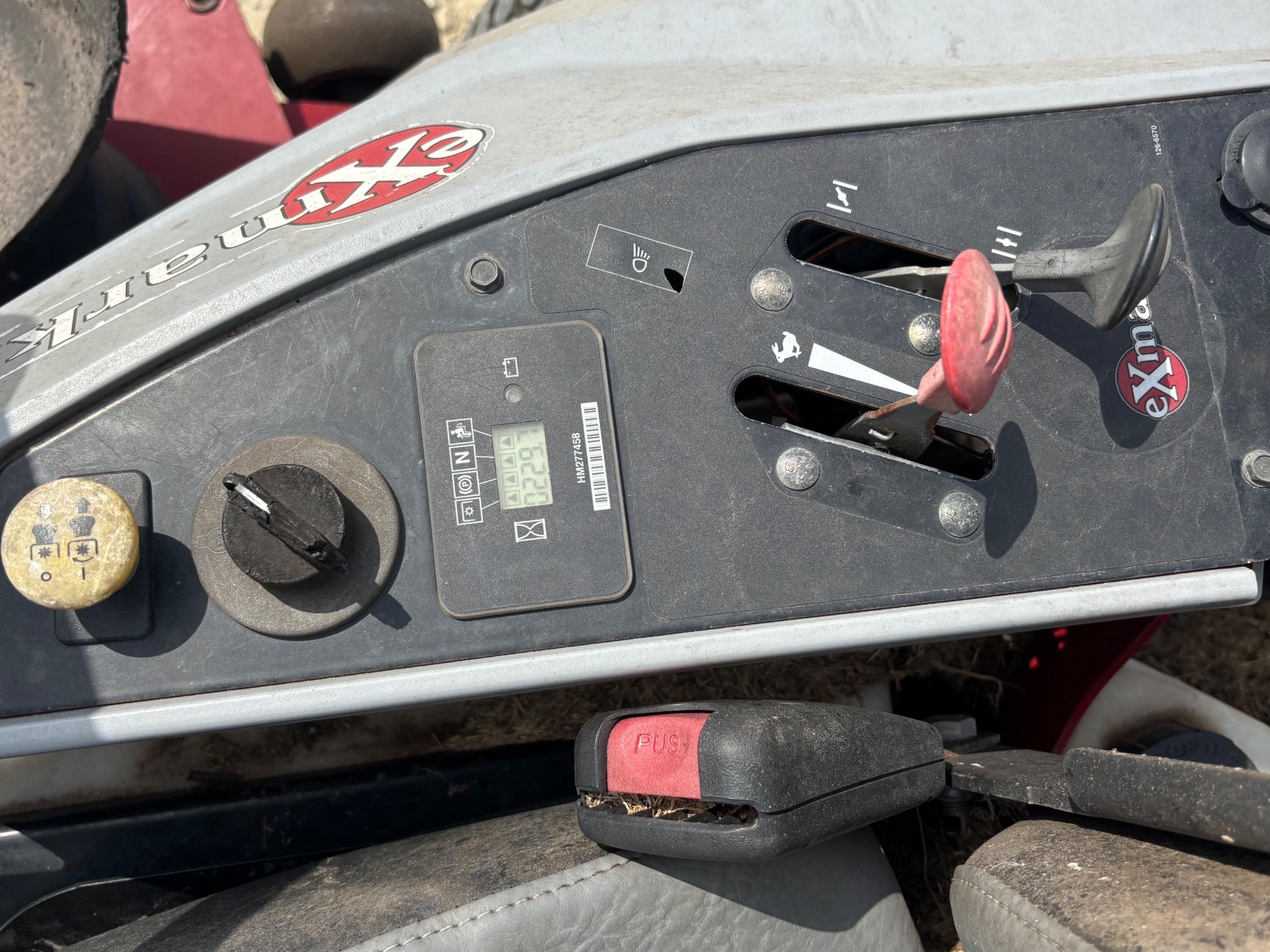 ExMark Radius 60" Zero Turn Mower