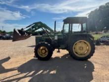 John Deere 2040S Tractor w/ Loader