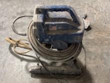 Magnum X5 Tru Airless Sprayer w/ Paint Thiner
