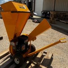 Cub Cadet CS 3310 Wood Chipper Shredder