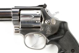 Smith & Wesson 686 in .357 Magnum