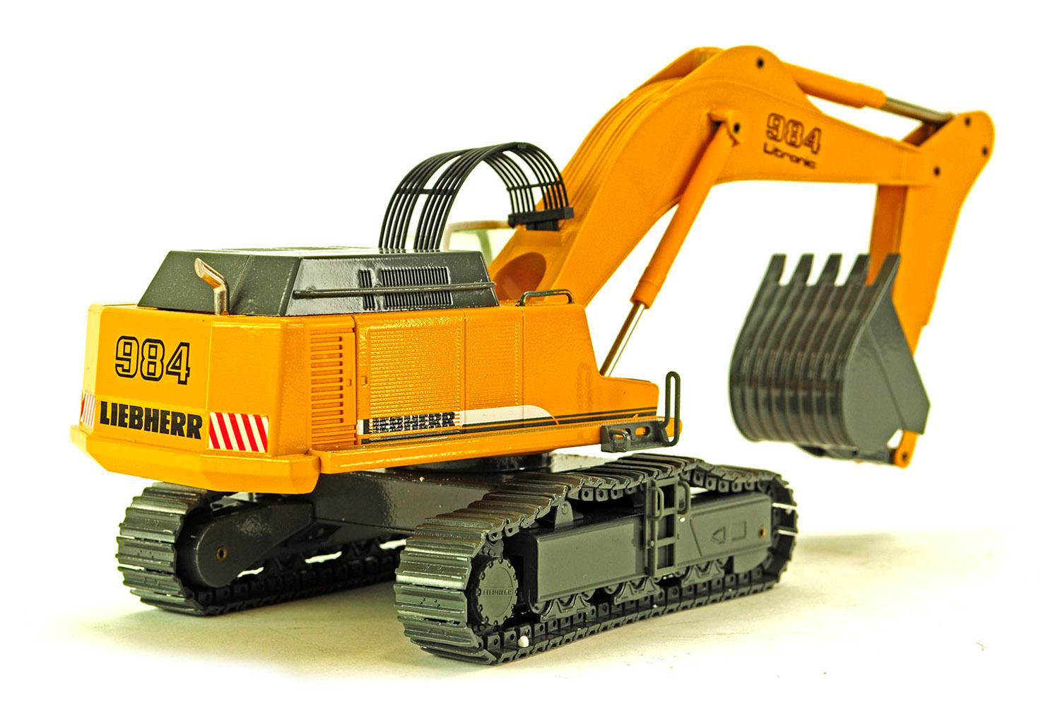 Liebherr R984C Excavator