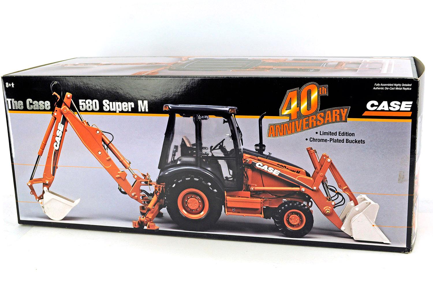 Case 580 Super M Backhoe Loader - 40th Anniv - 1:16