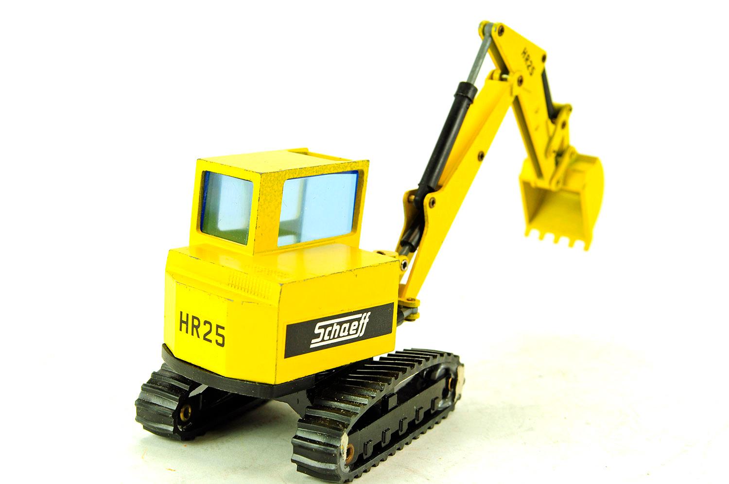 Schaeff HR25 Compact Excavator
