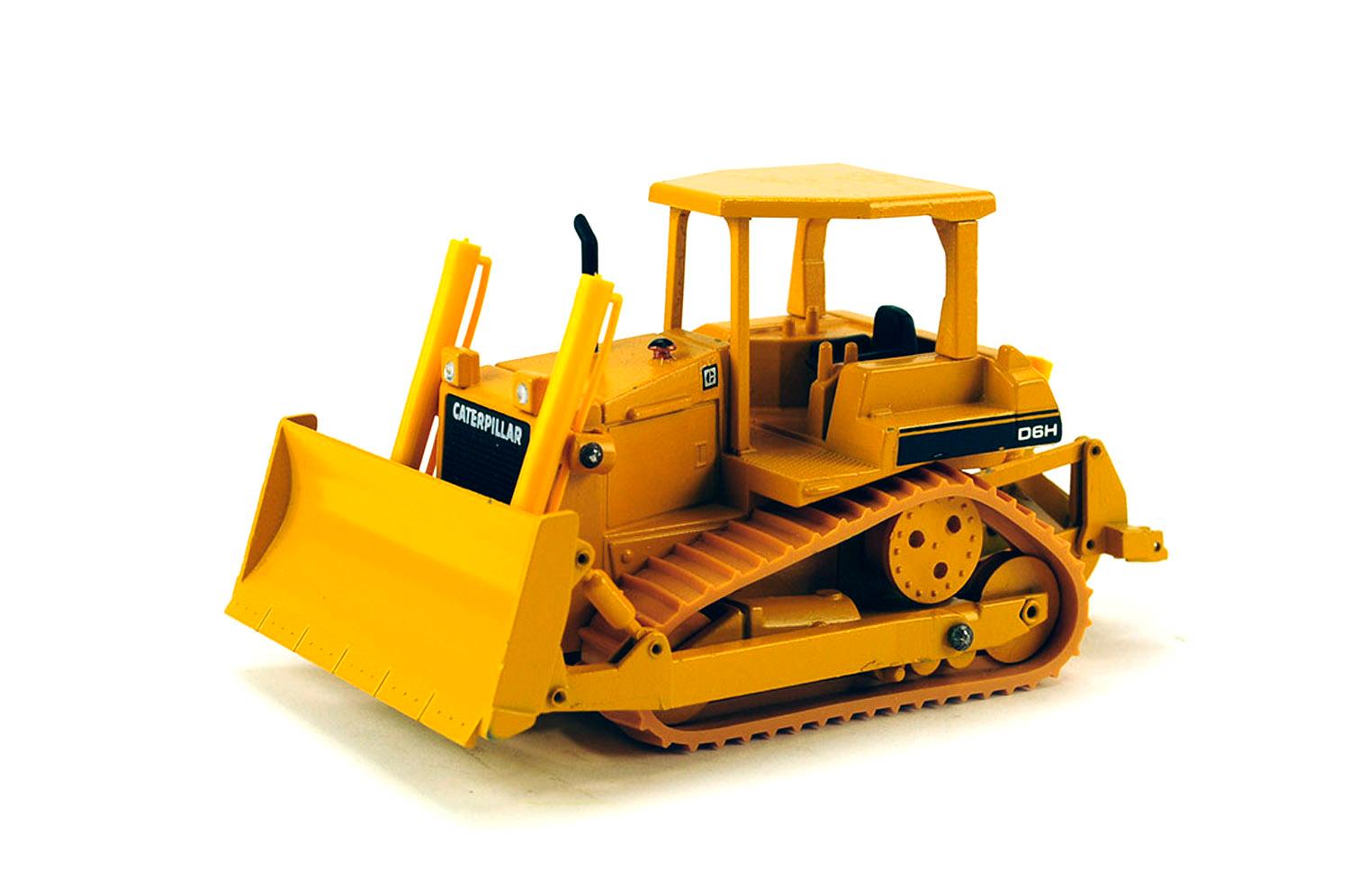 Caterpillar D6H Bulldozer - w/ROPS & 3-Part Ripper