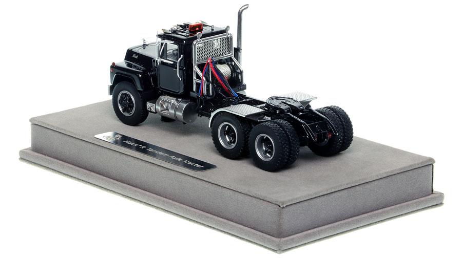 Mack RD688SX Tandem Axle Tractor - Black