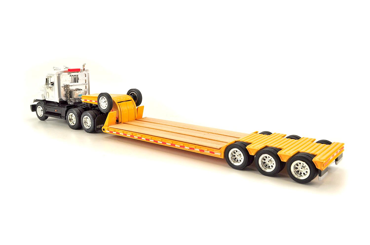 Mack Cab w/ 3 Axle Trailer "Exxon/Mobile"