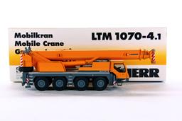Liebherr LTM1070-4.1 AT Crane